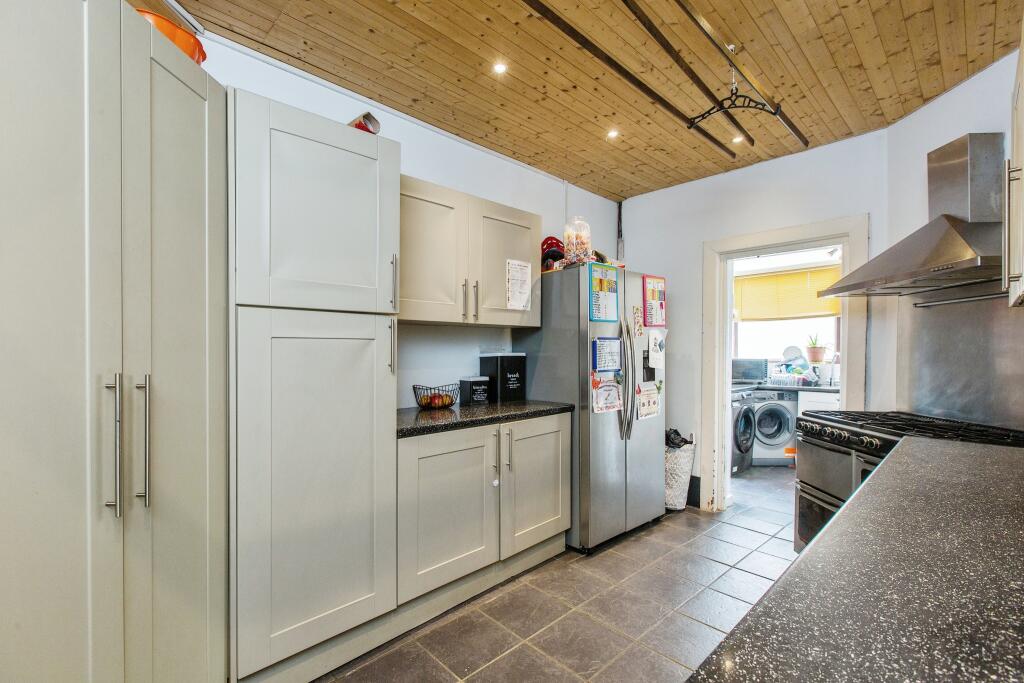 3 bedroom terraced house for sale in Spendmore Lane, Coppull, Chorley