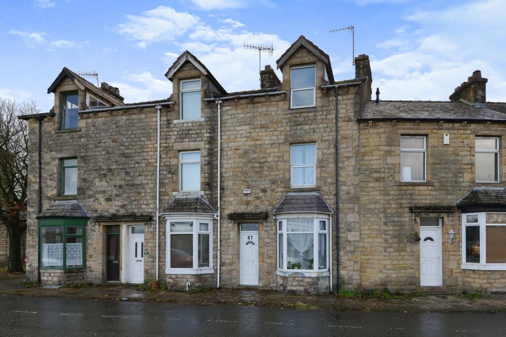 3 bedroom terraced house