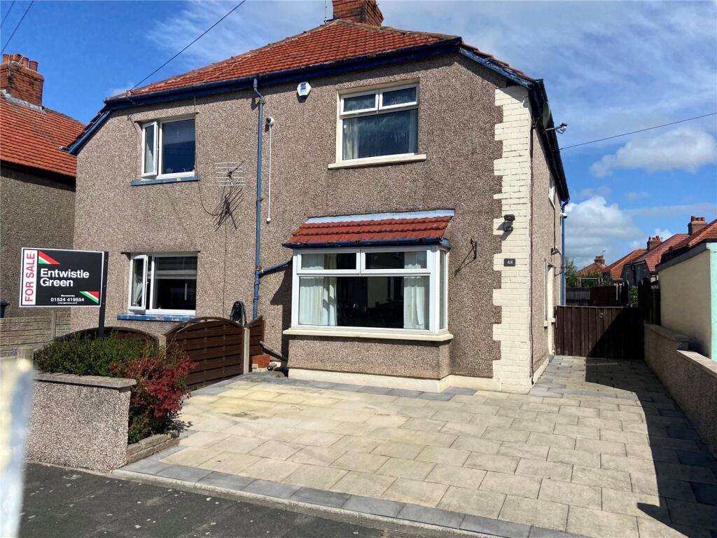 3 bedroom semi-detached house