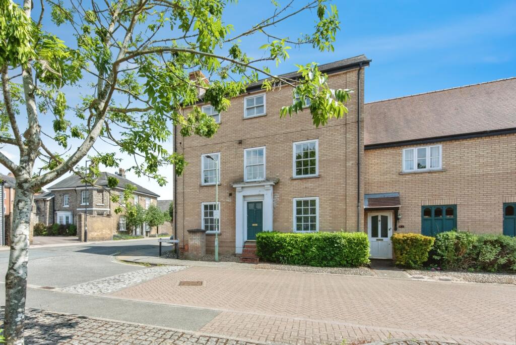 Main image of property: Harrington Close, Bury St. Edmunds, Suffolk, IP33