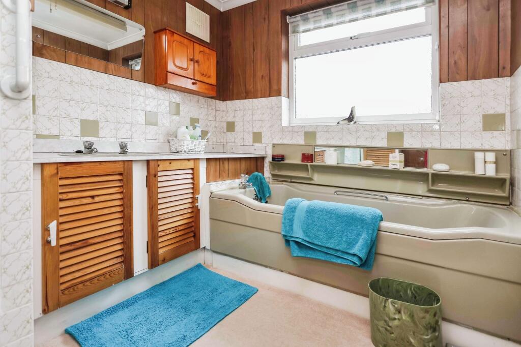 Additional property image - Woodford Avenue, BIRMINGHAM, West Midlands, B36