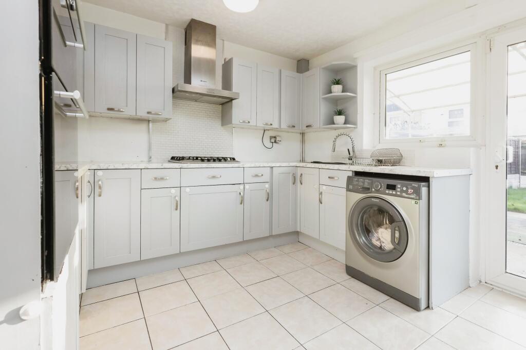 Additional property image - Winchester Drive, Birmingham, West Midlands, B37