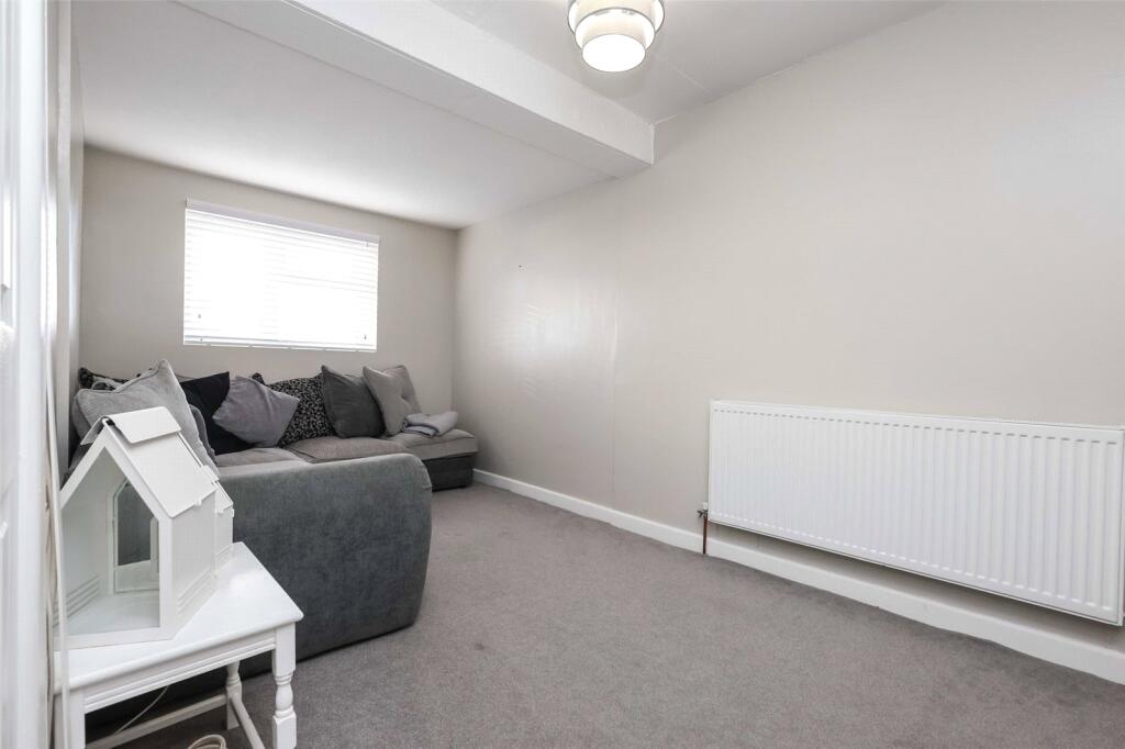 Additional property image - Winchester Drive, Birmingham, West Midlands, B37