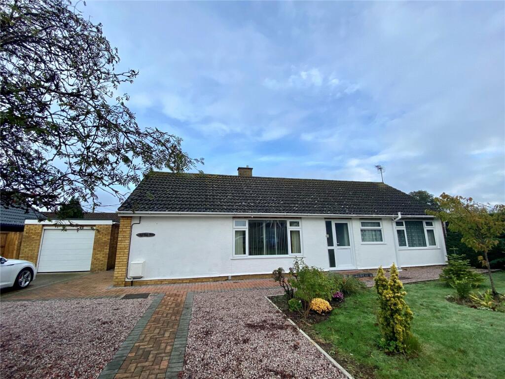 3 bedroom bungalow for sale in Ryston Close, Downham Market, Norfolk, PE38