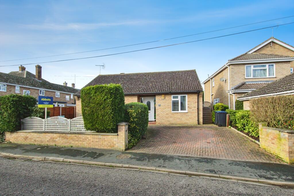 2 bedroom bungalow for sale in Greenhills, Soham, Ely, Cambridgeshire, CB7