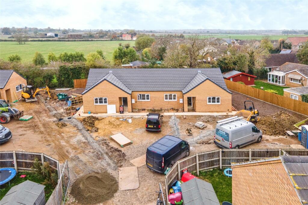 Additional property image - Skylarks, Witchford, Ely, Cambridgeshire, CB6