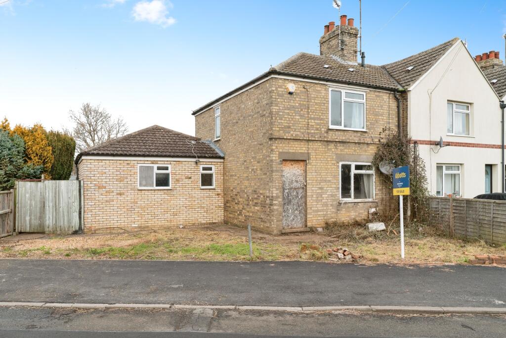 Main image of property: New Barns Avenue, Ely, Cambridgeshire, CB7