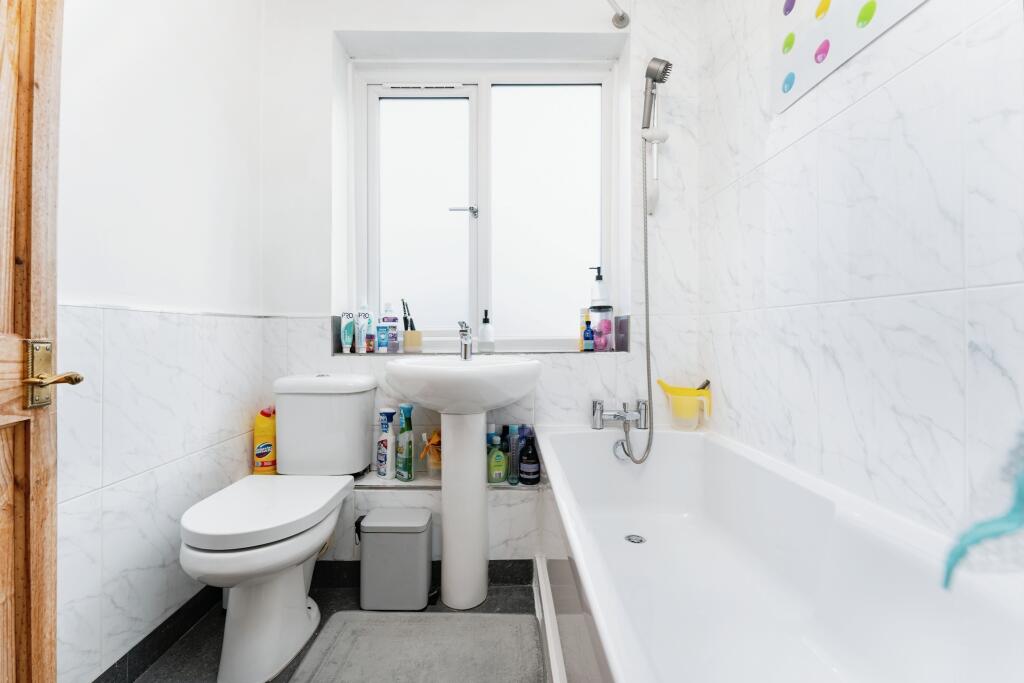 Additional property image - Walsingham Way, ELY, Cambridgeshire, CB6