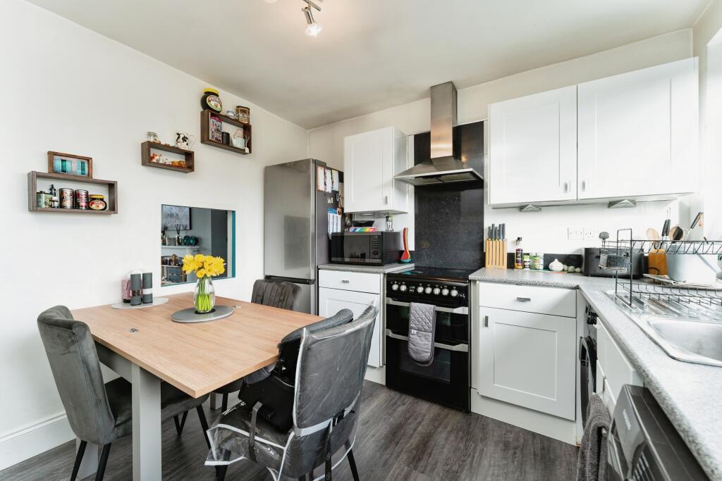 Additional property image - Walsingham Way, ELY, Cambridgeshire, CB6