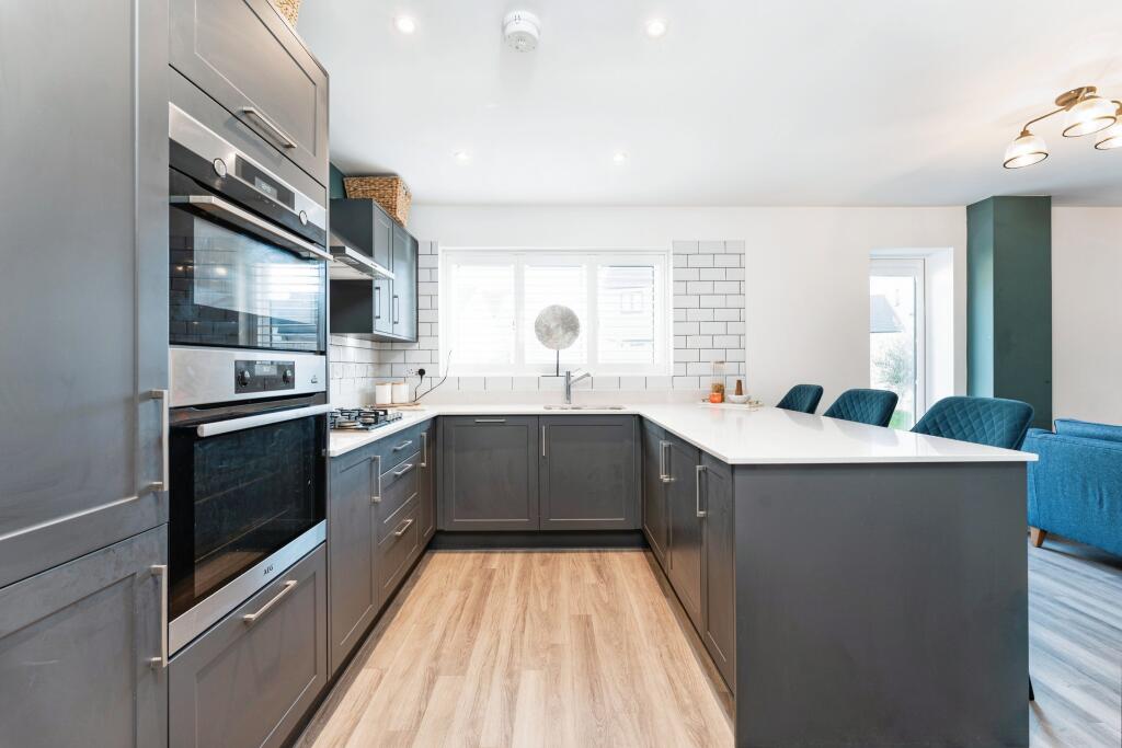 Additional property image - Shire Way, Witchford, Ely, Cambridgeshire, CB6