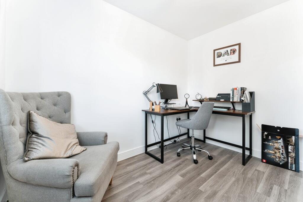 Additional property image - Shire Way, Witchford, Ely, Cambridgeshire, CB6