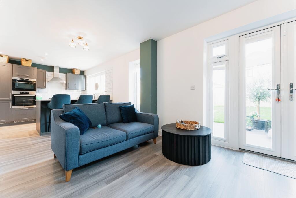 Additional property image - Shire Way, Witchford, Ely, Cambridgeshire, CB6