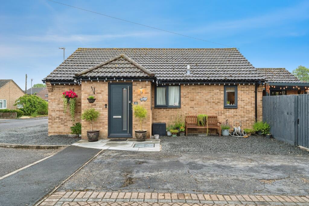 Main image of property: Icknield Close, Cheveley, Newmarket, Cambridgeshire, CB8