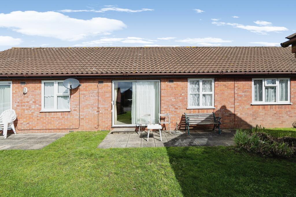 1 bedroom bungalow for sale in Norwich Road, Fayre Green, Fakenham