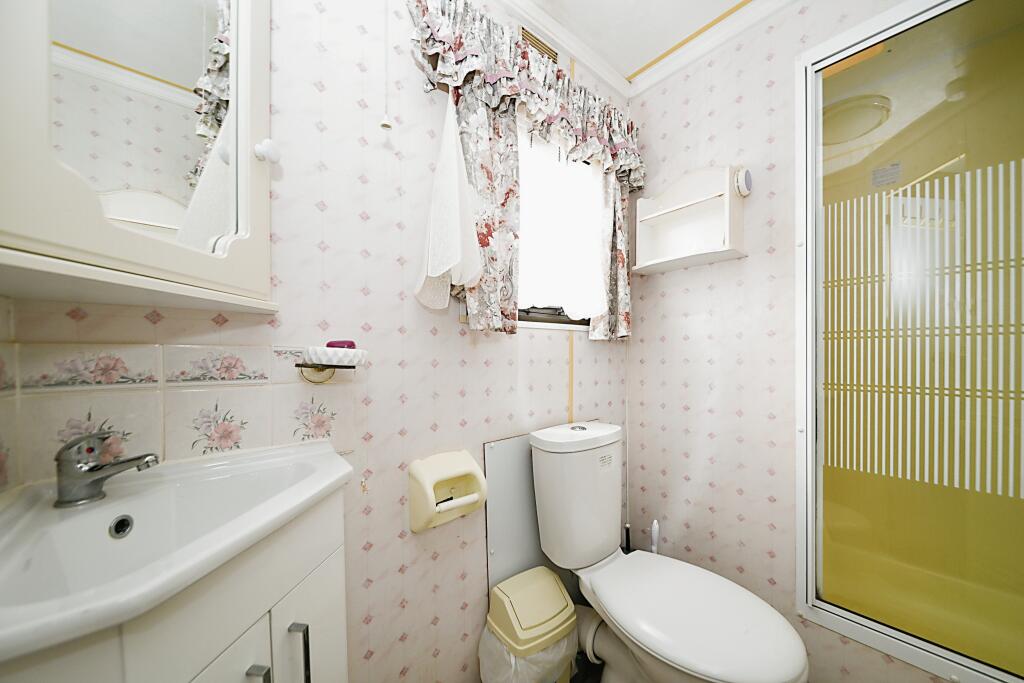 2 bedroom mobile home for sale in South Beach, Heacham, King's Lynn