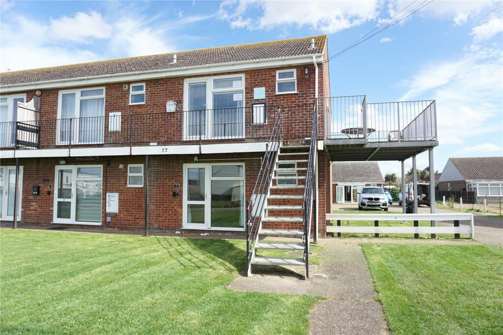2 bedroom flat for sale in South Beach Road, Hunstanton, Norfolk, PE36