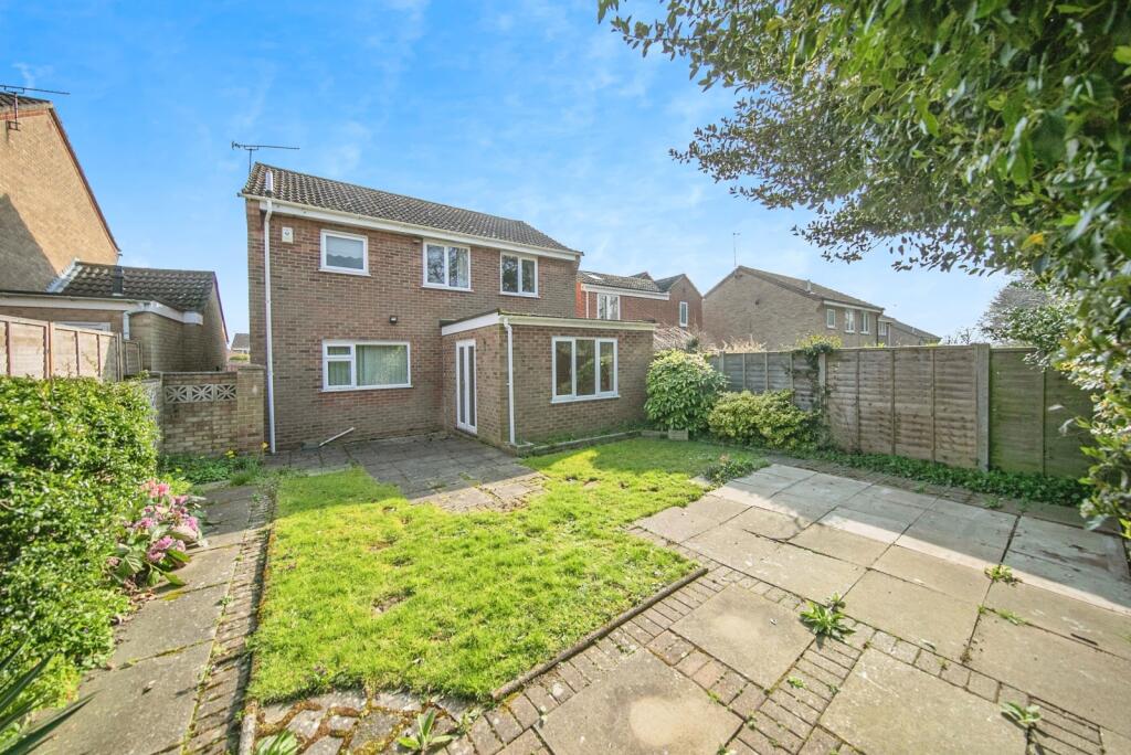 Main image of property: Egglestone Close, Ipswich, Suffolk, IP2