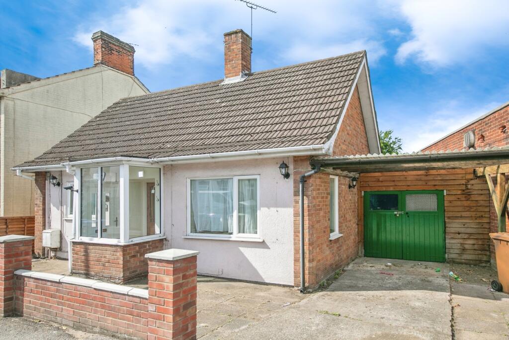 Main image of property: Bramford Lane, Ipswich, Suffolk, IP1
