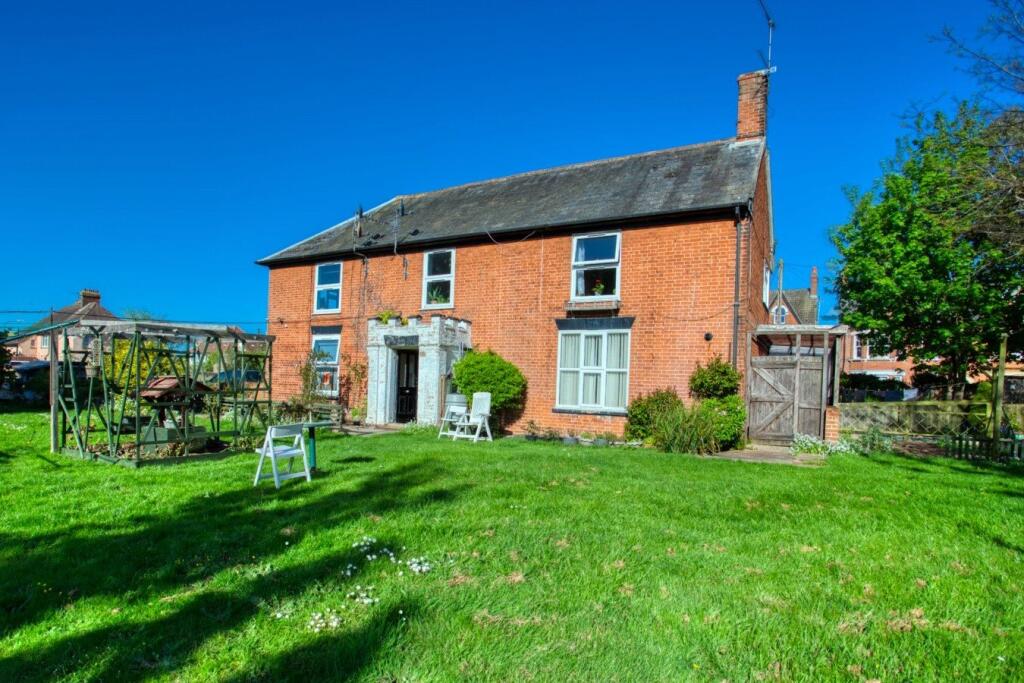 Main image of property: Princes Road, Felixstowe, IP11
