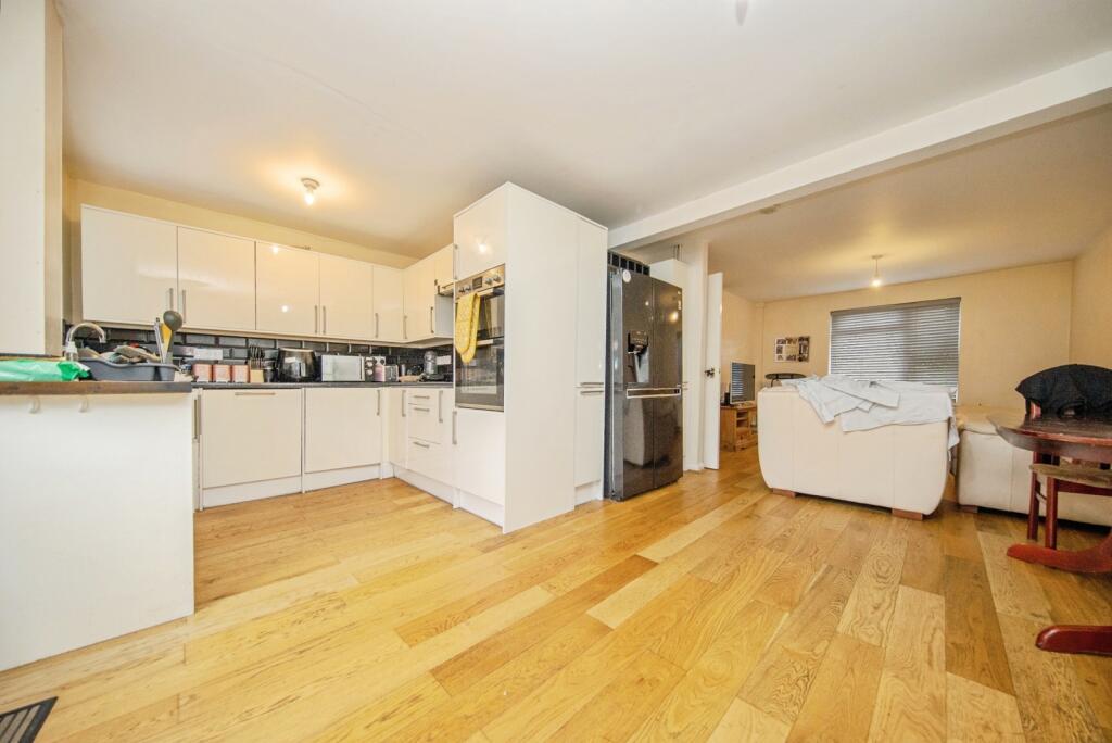 Main image of property: Cowslip Close, Ipswich, Suffolk, IP2