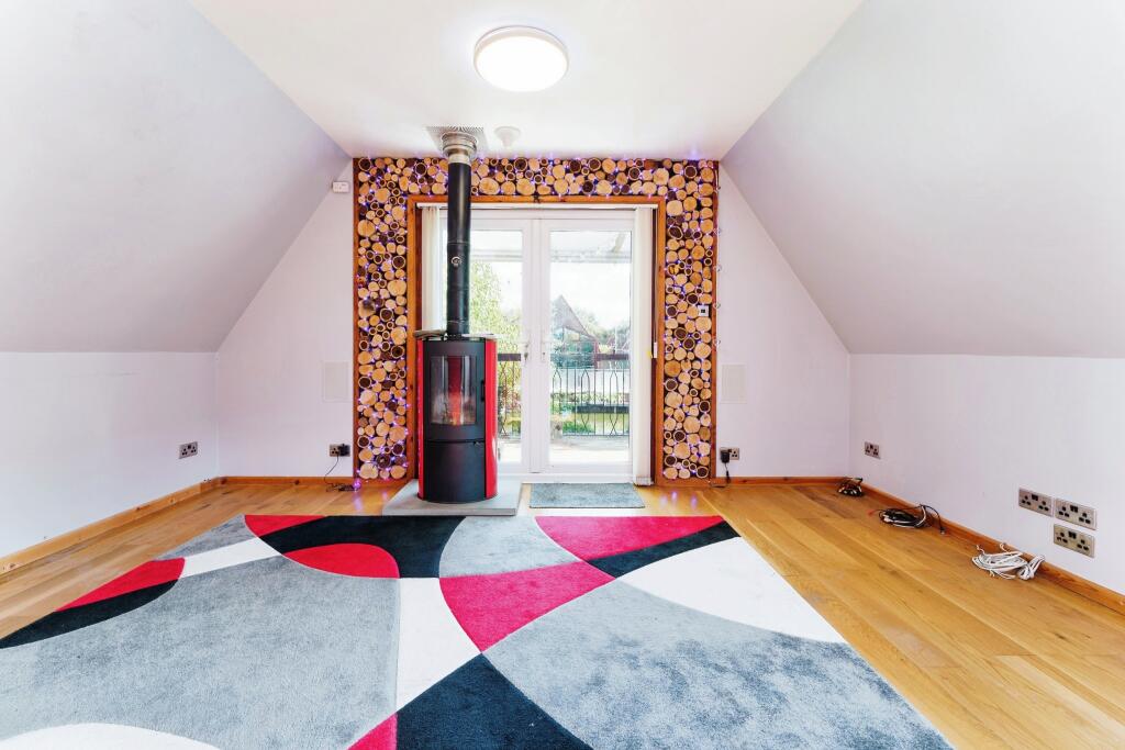 Additional property image - Fen Bank, Isleham, Ely, Suffolk, CB7