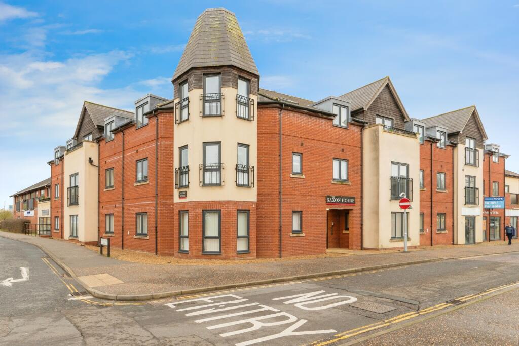 2 bedroom flat for sale in Thetford Road, Watton, Thetford, Norfolk, IP25
