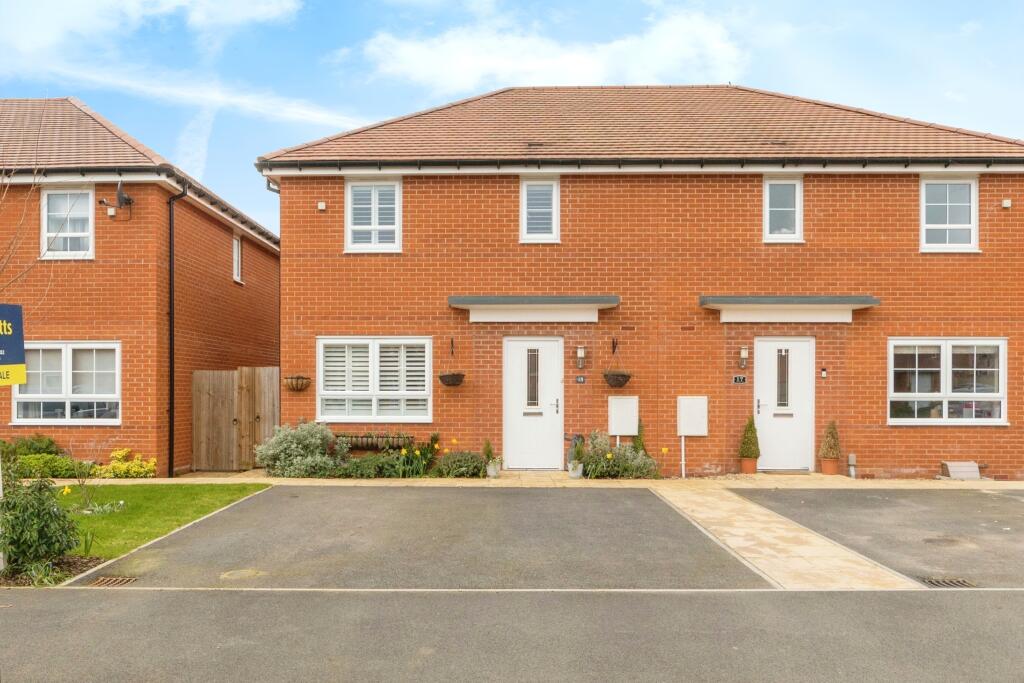 3 bedroom semidetached house for sale in Jessup Road, Watton, Thetford