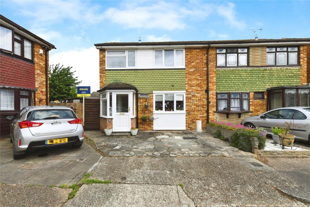 Main image of property: High Ash Close, Linford, Stanford-le-Hope, Essex, SS17