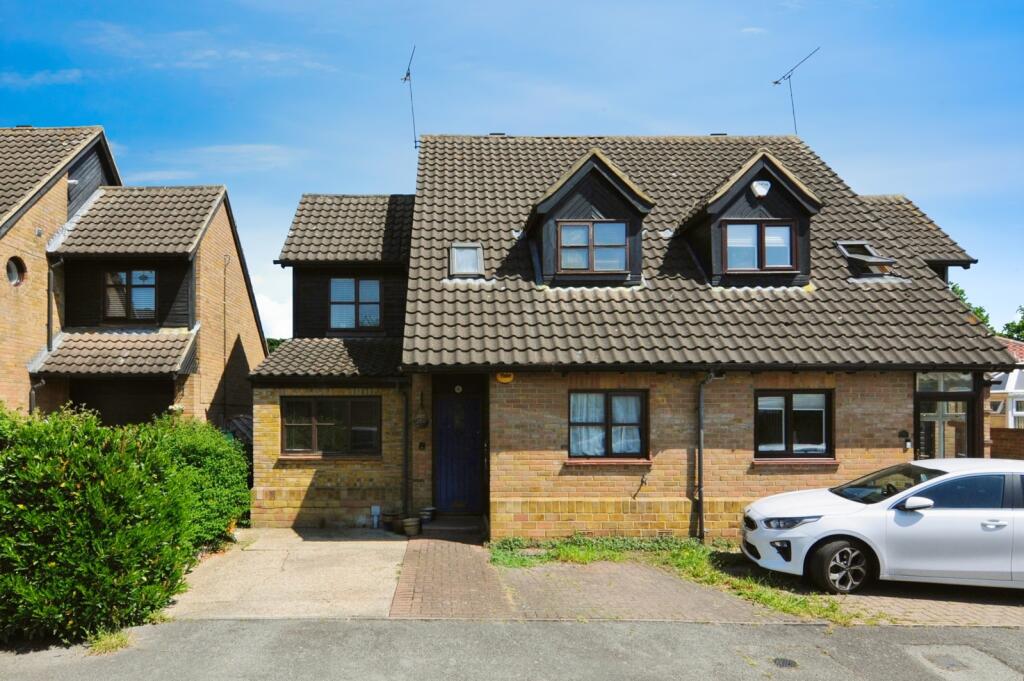 Main image of property: Acorn Place, Langdon Hills, Basildon, Essex, SS16
