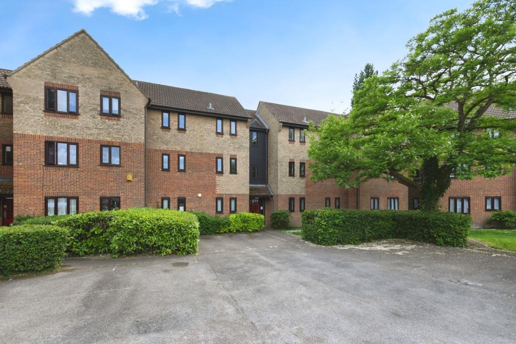 Main image of property: Copperfields, Basildon, Essex, SS15