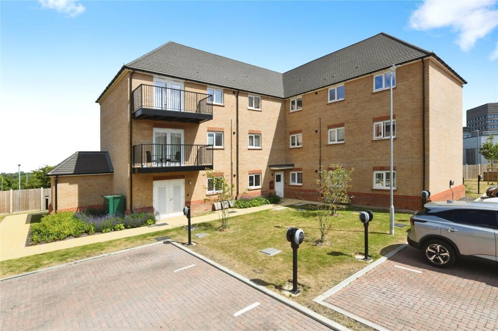 Main image of property: Swan Grove, BASILDON, Essex, SS16