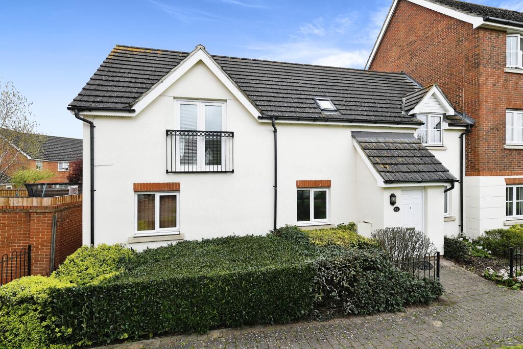 2 bedroom house for sale in Baden Powell Close, Great Baddow