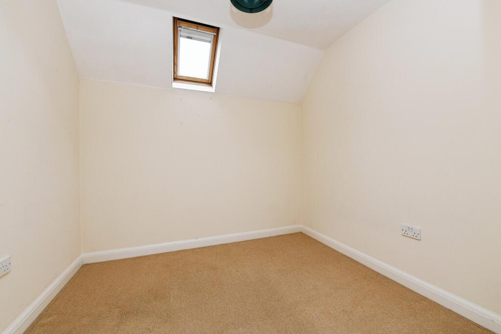 2 bedroom house for sale in Baden Powell Close, Great Baddow