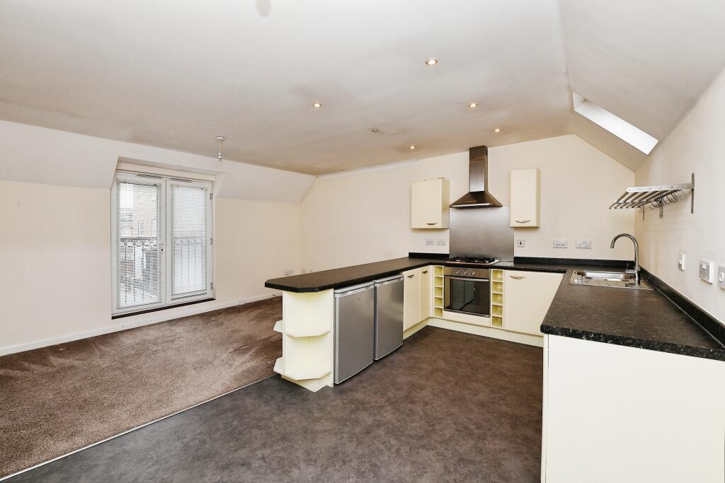 2 bedroom house for sale in Baden Powell Close, Great Baddow