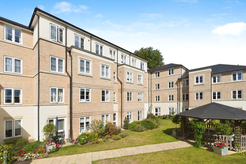 Additional property image - New London Road, Chelmsford, Essex, CM2