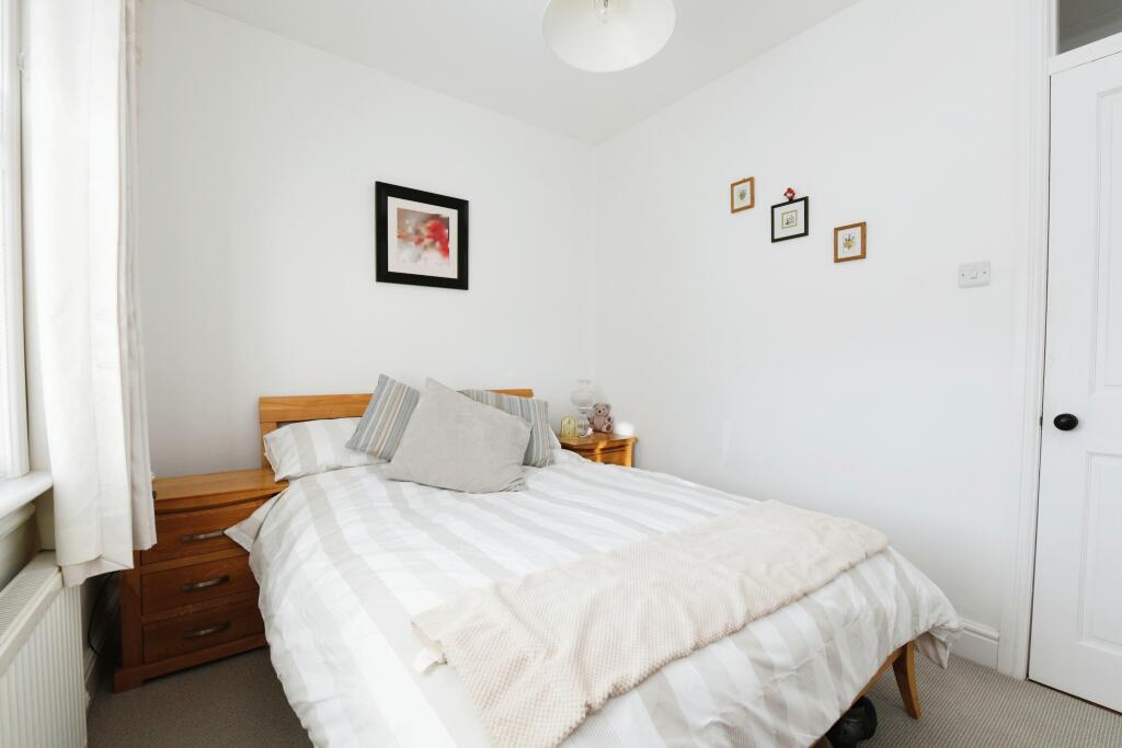 Additional property image - Grove Road, Chelmsford, Essex, CM2