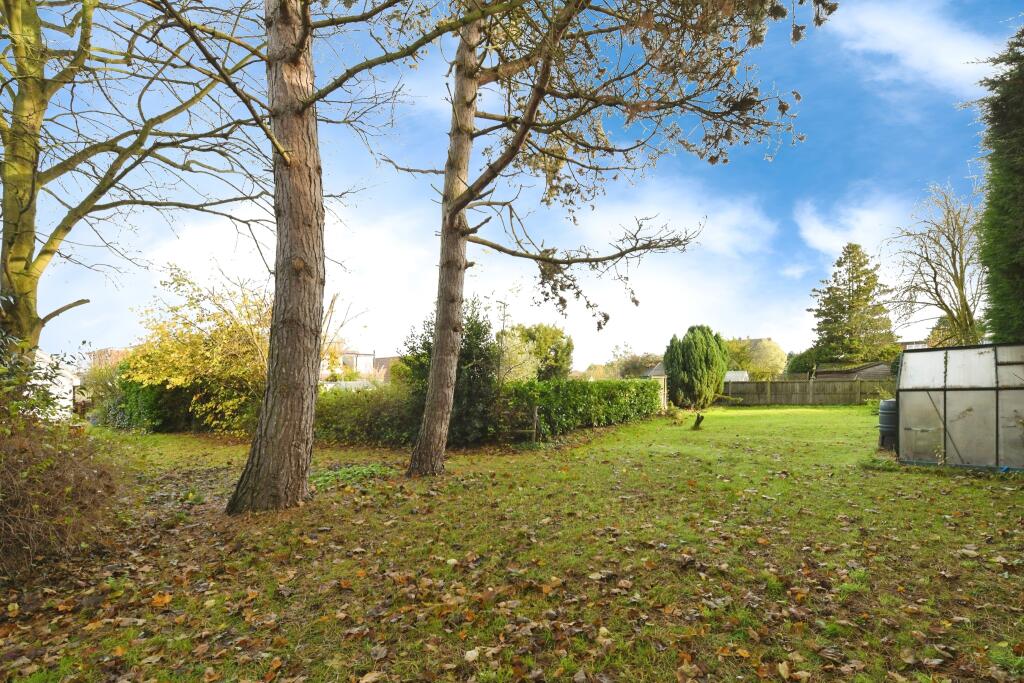 Additional property image - Maldon Road, Great Baddow, Chelmsford, Essex, CM2