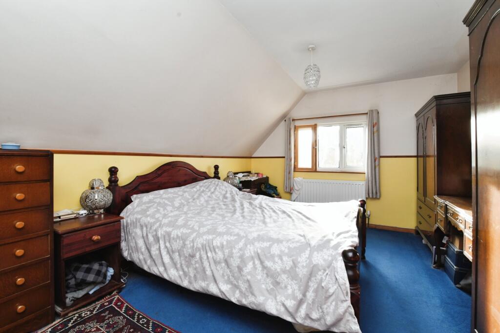 Additional property image - Maldon Road, Great Baddow, Chelmsford, Essex, CM2