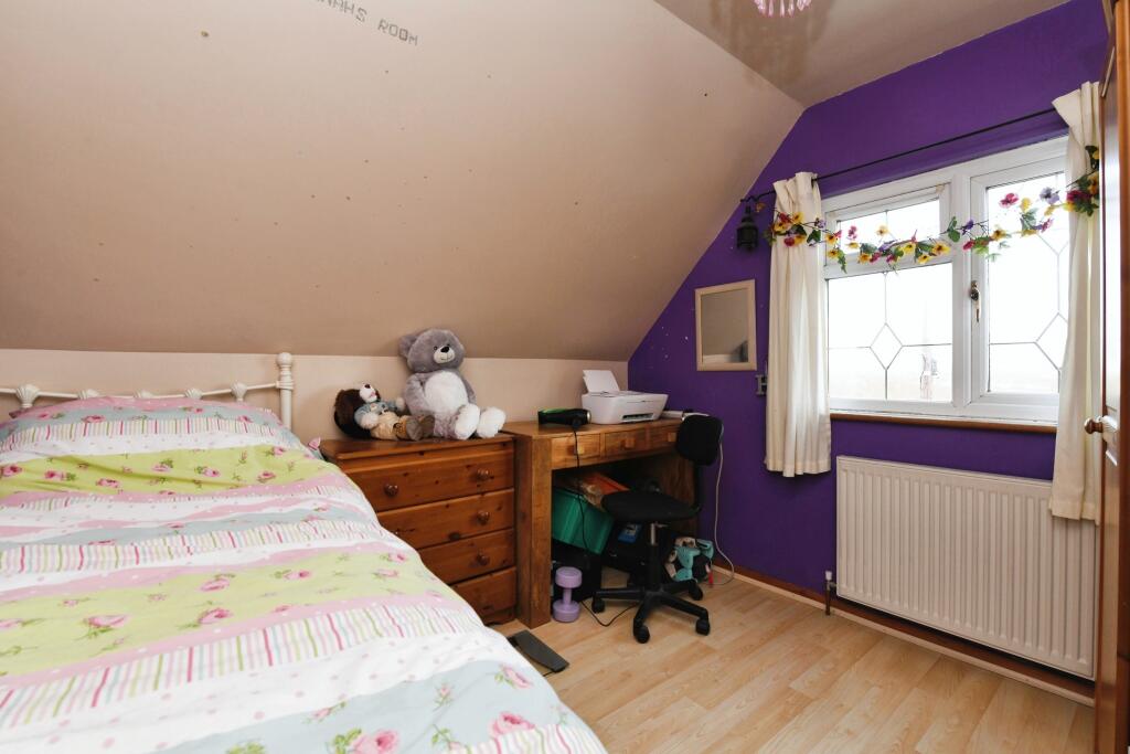 Additional property image - Maldon Road, Great Baddow, Chelmsford, Essex, CM2