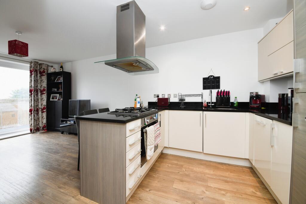 Additional property image - Dunn Side, Chelmsford, Essex, CM1