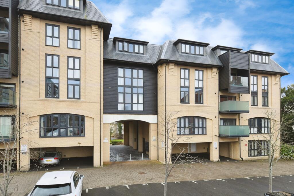 Main image of property: The Causeway, Great Baddow, Chelmsford, Essex, CM2