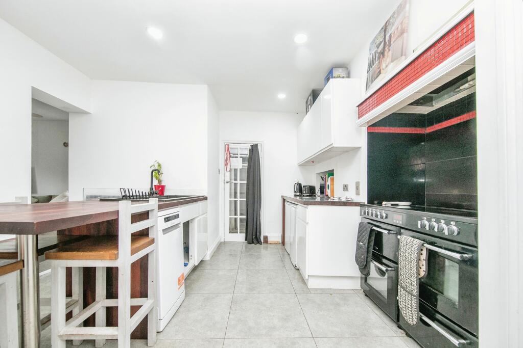 Additional property image - East Road, East Mersea, Colchester, Essex, CO5