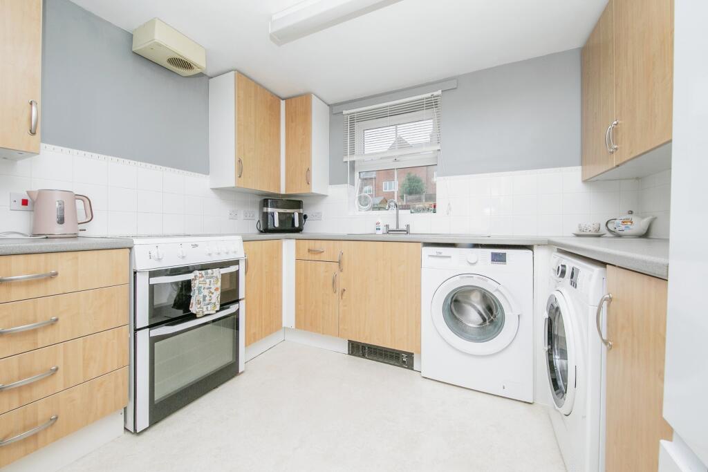 Additional property image - Bardsley Close, COLCHESTER, Essex, CO4