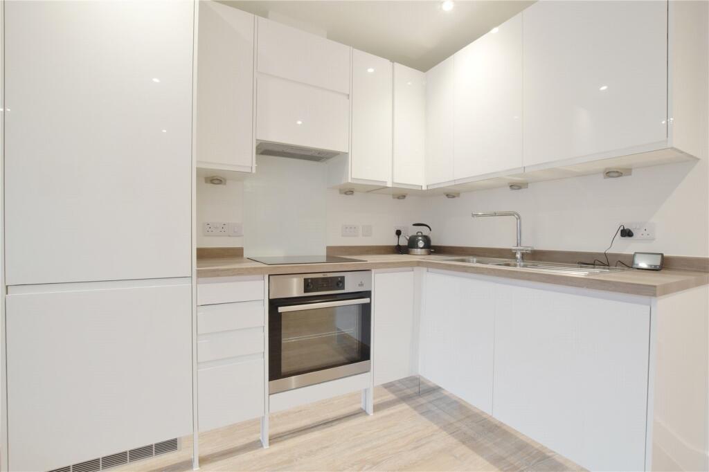 Additional property image - High Street, Colchester, Essex, CO1