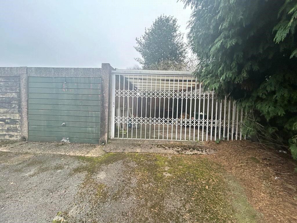 Additional property image - Enfield Close, Birmingham, West Midlands, B23
