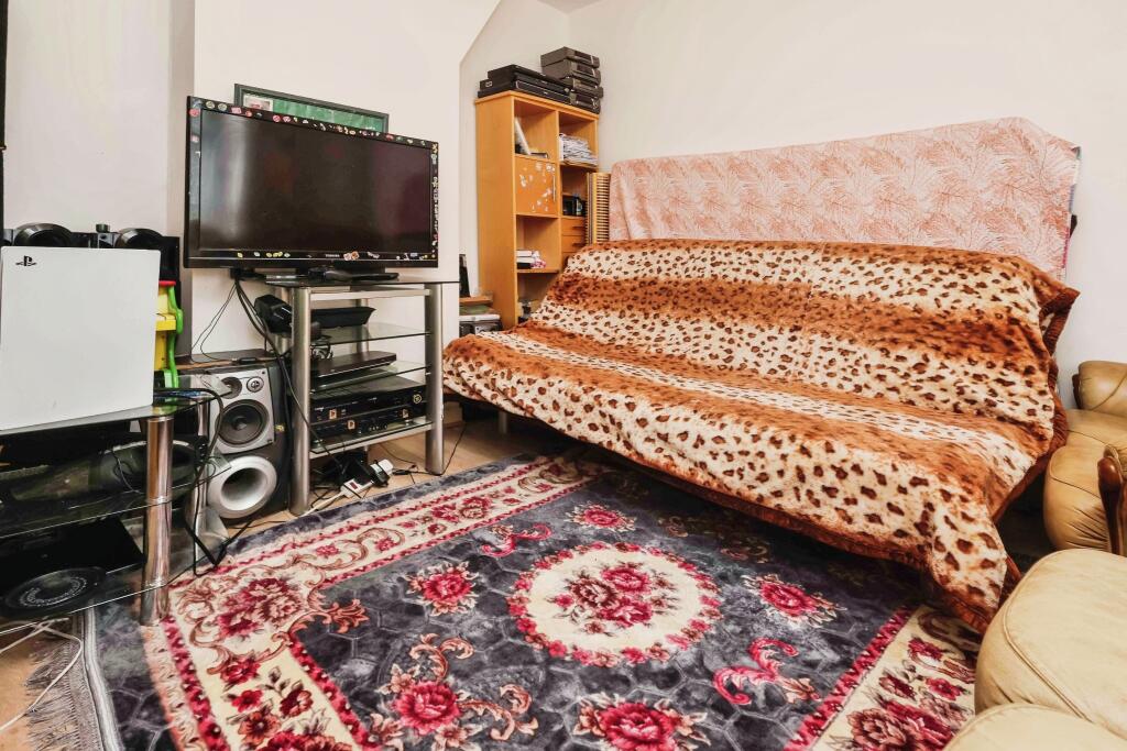 Additional property image - Erdington Hall Road, Birmingham, West Midlands, B24