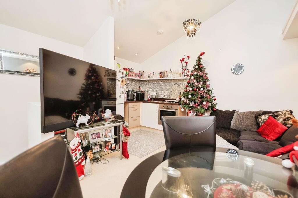 Additional property image - Yatesbury Avenue, Birmingham, West Midlands, B35
