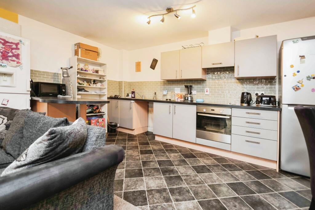 Additional property image - Wood End Road, Birmingham, West Midlands, B24