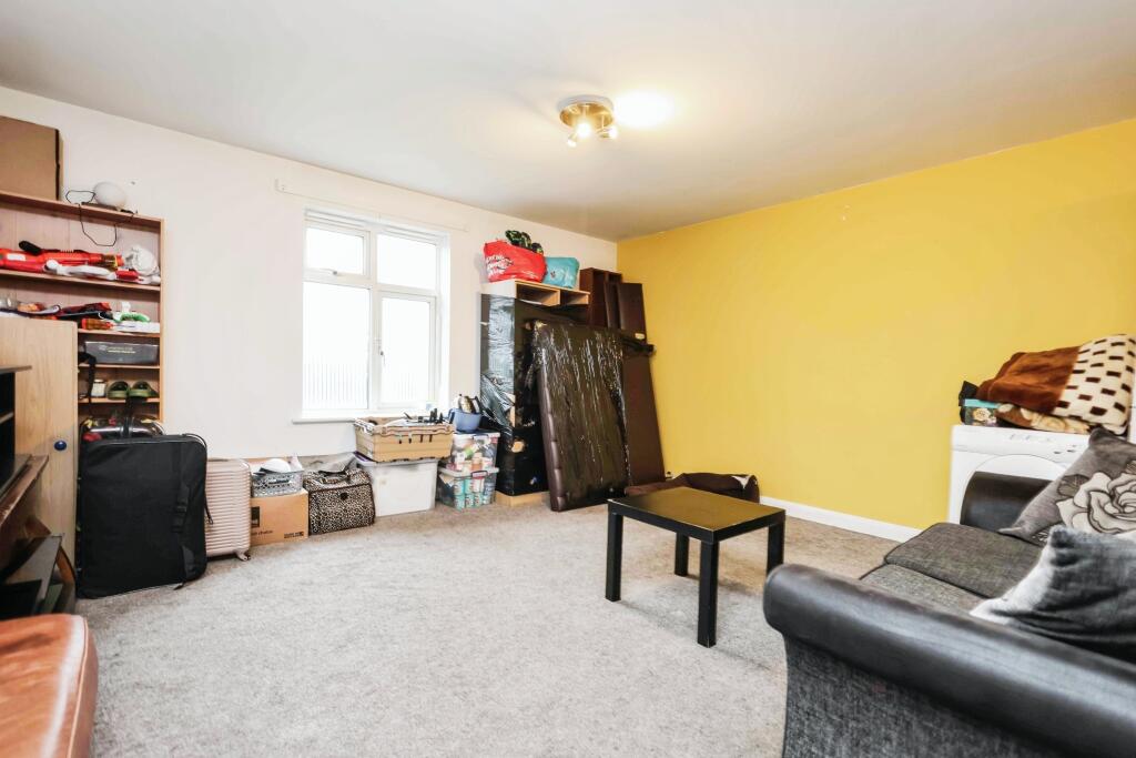 Additional property image - Wood End Road, Birmingham, West Midlands, B24
