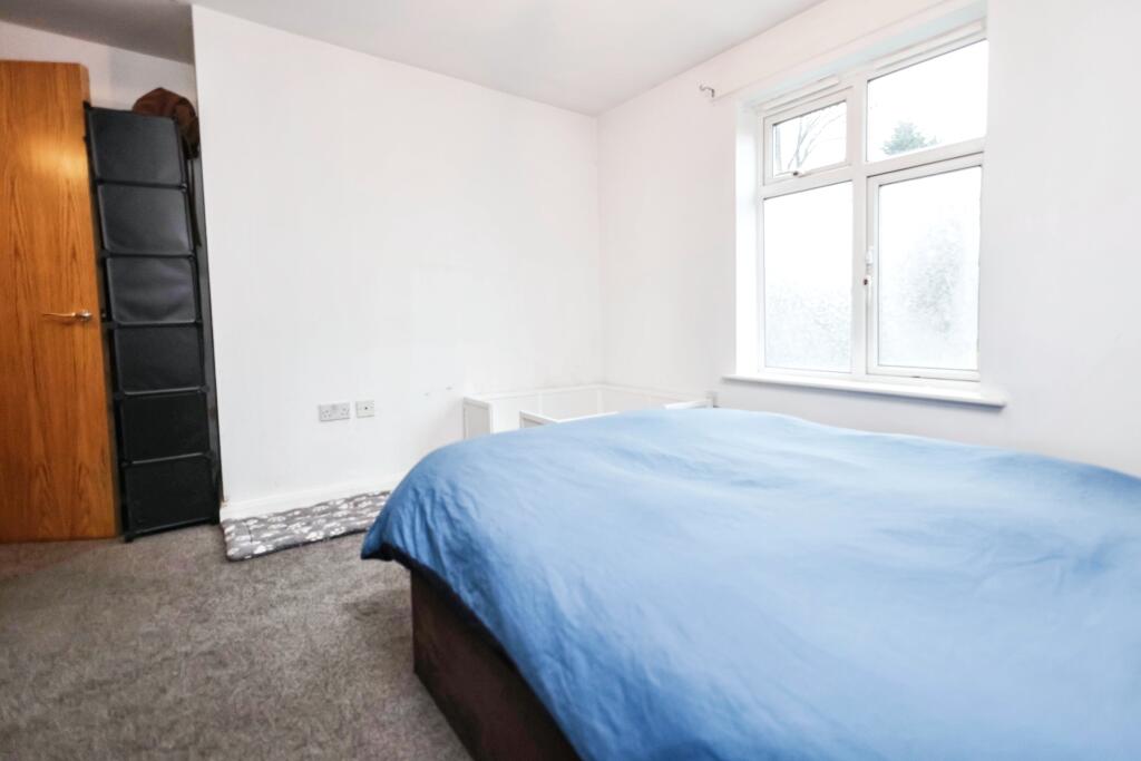 Additional property image - Wood End Road, Birmingham, West Midlands, B24